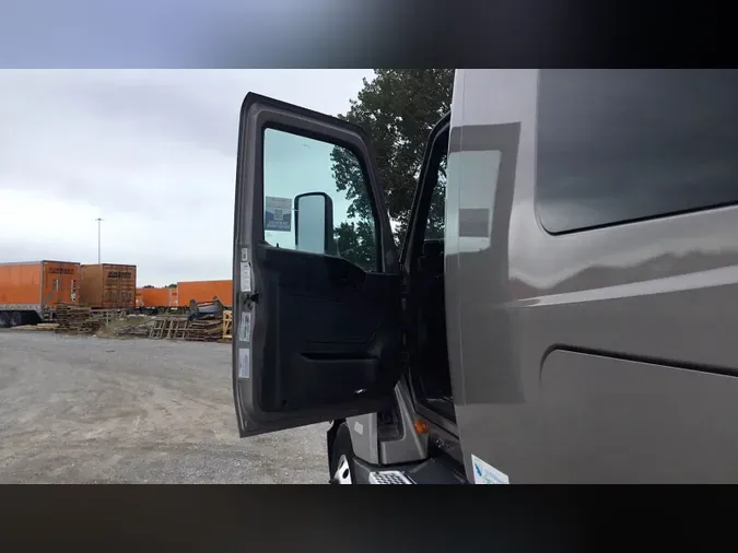 2022 International LTfe2d072d927c4f0415a8aafc57a09c6c