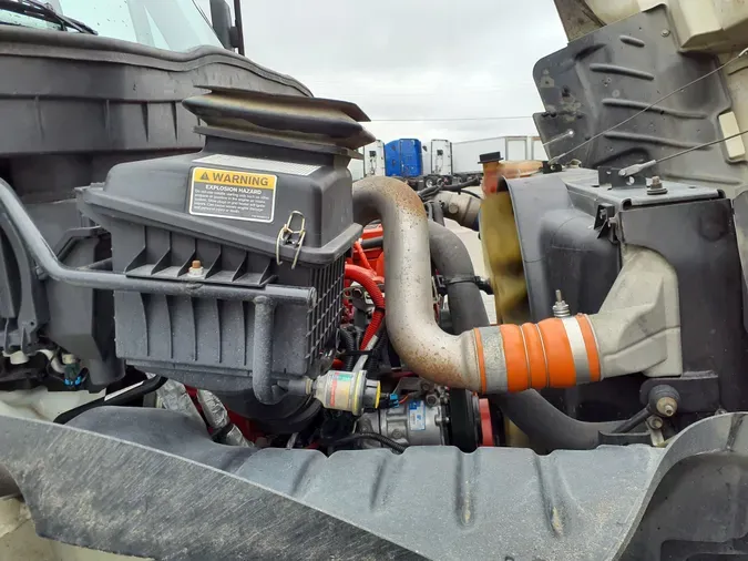 2019 NAVISTAR INTERNATIONAL 4300