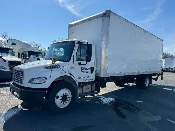 2019 Freightliner M2