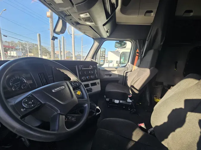 2019 FREIGHTLINER/MERCEDES NEW CASCADIA PX12664