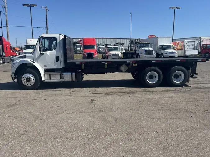 2019 Freightliner M2 106