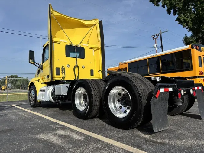 2020 Peterbilt 579