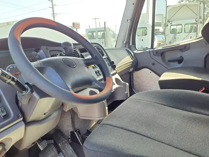 2019 FREIGHTLINER/MERCEDES M2 106fe32cbe43ba08f89edb42ca55e87cfd6
