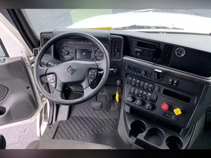 2023 INT LT625 6X4fe3544a0e390fbd0c86e0970121c8d59