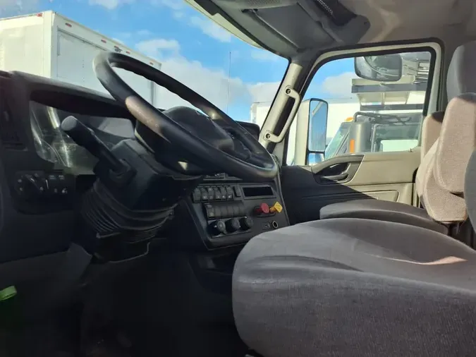 2019 NAVISTAR INTERNATIONAL LT625 DAYCAB T/A