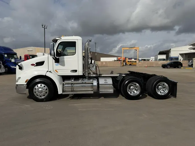 2020 Peterbilt 579