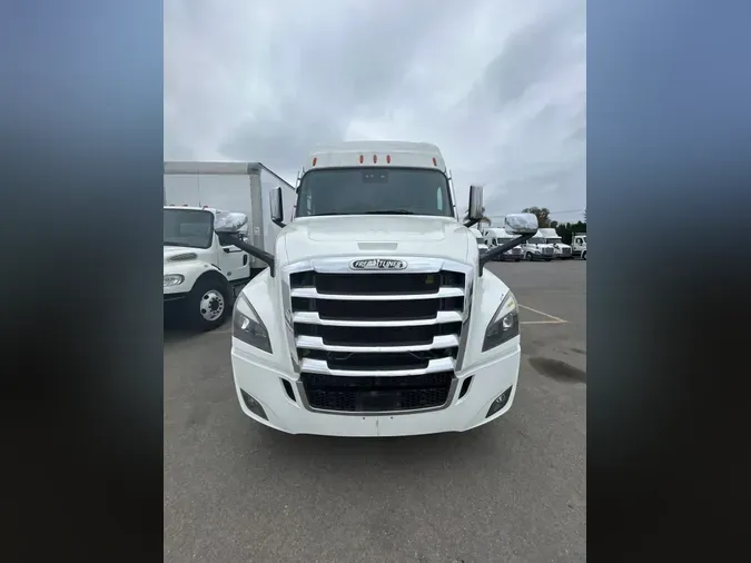2020 FREIGHTLINER NEW CASCADIA 126