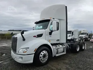 2017 PETERBILT 579