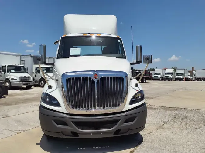 2020 NAVISTAR INTERNATIONAL RH613 DAYCAB S/A