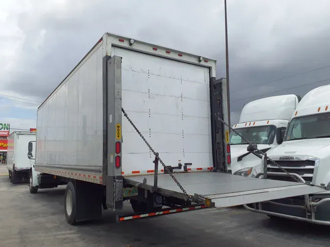 2020 FREIGHTLINER/MERCEDES M2 106