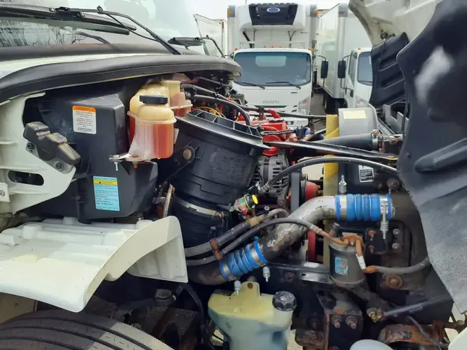 2018 FREIGHTLINER/MERCEDES M2 106