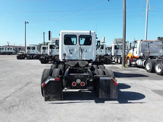 2020 FREIGHTLINER CASCADIA 125