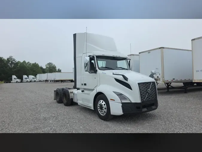 2019 Volvo VNL300fe5873e2cef2ba33fb59425ac730d504