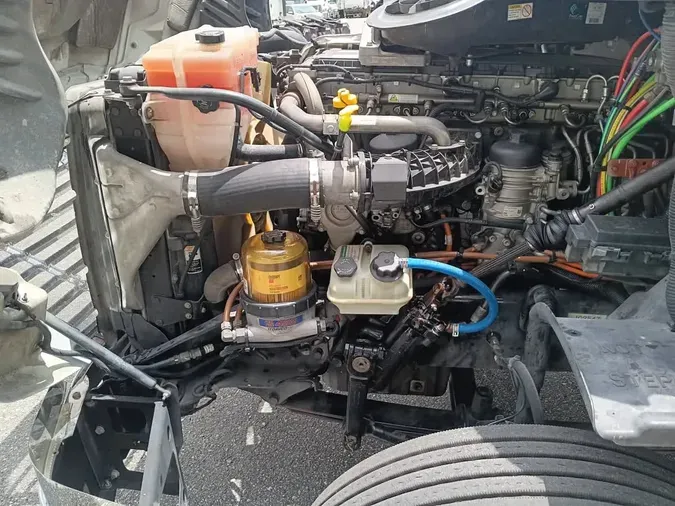 2017 FREIGHTLINER CASCADIA 125