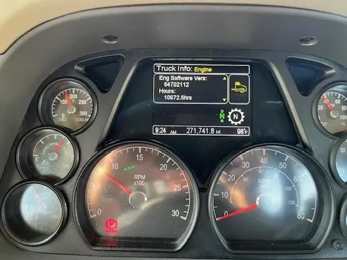2021 Peterbilt 579