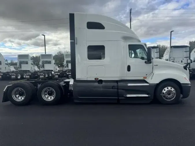 2022 International LT625