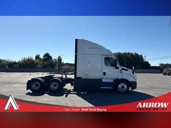 2019 FREIGHTLINER CA116