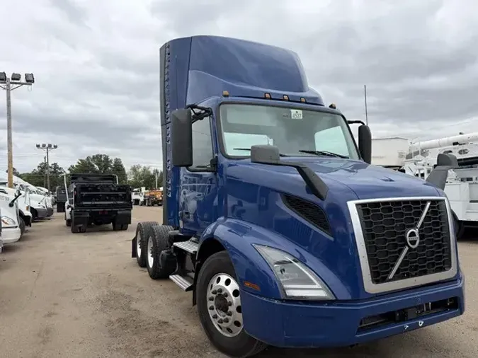 2021 VOLVO VNR64T300fe62fe4324c576b3f31132da233dc1b3