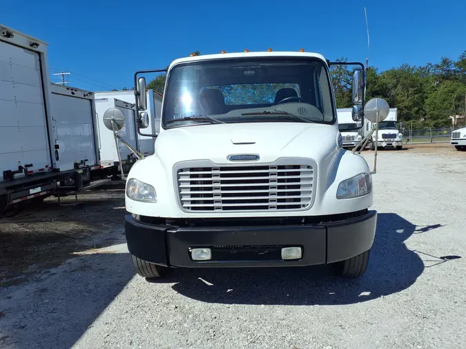 2020 FREIGHTLINER/MERCEDES M2 106