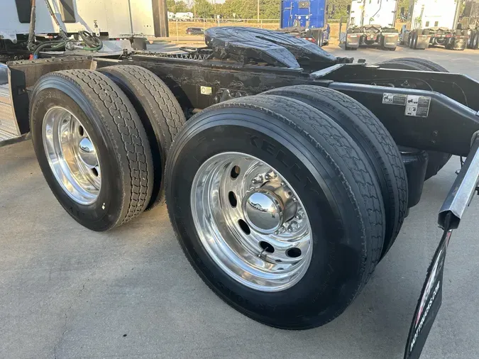 2020 Peterbilt 567
