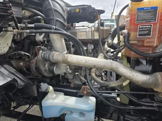 2019 International LT625
