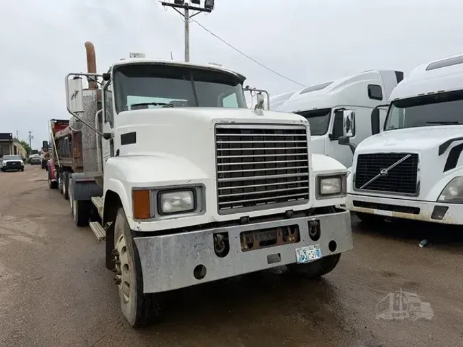 2009 MACK PINNACLE CHU613