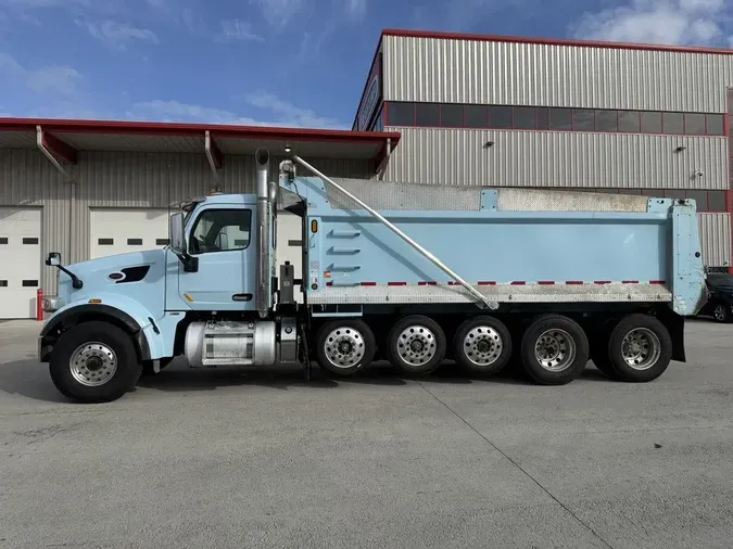 2021 Peterbilt 567