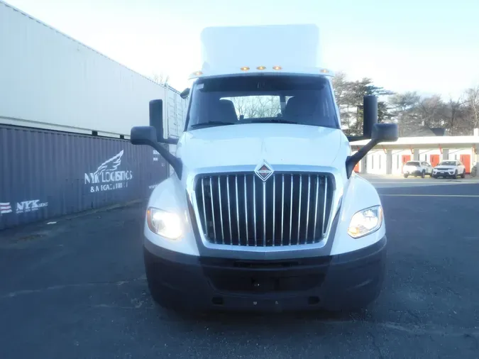 2019 NAVISTAR INTERNATIONAL LT625 DAYCAB T/A