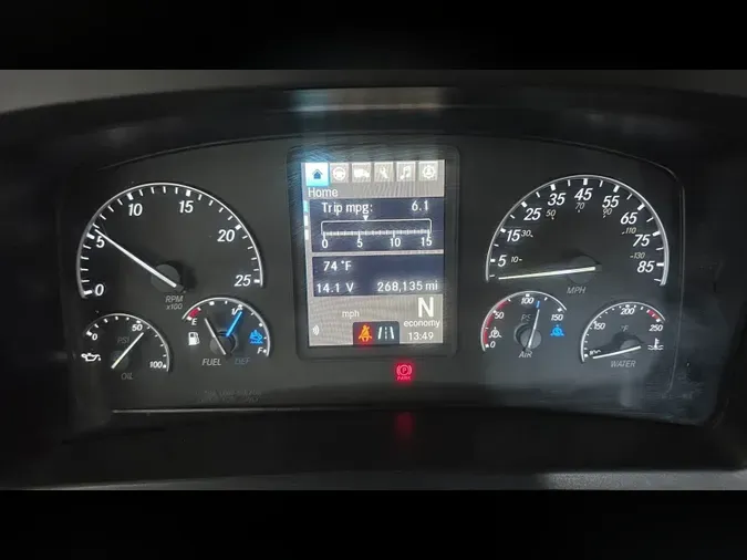 2019 Freightliner Cascadia 126