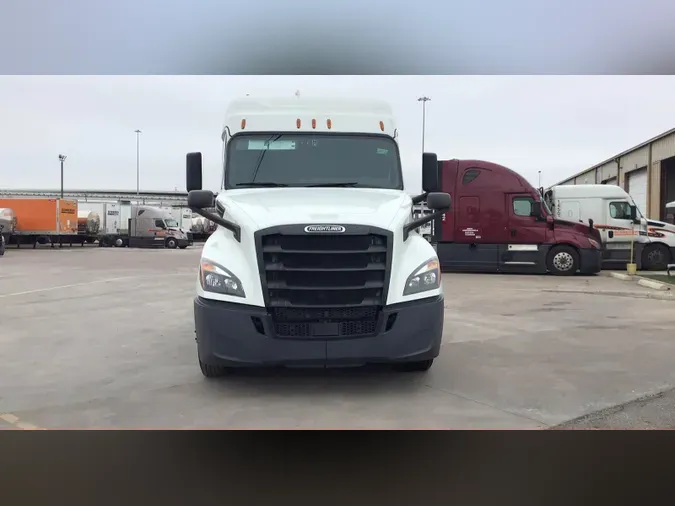 2020 Freightliner Cascadia