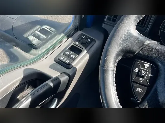 2020 INTERNATIONAL LT625