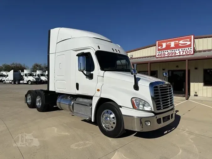 2018 FREIGHTLINER CASCADIA 125