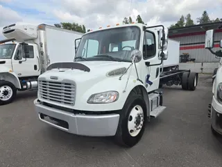 2019 FREIGHTLINER/MERCEDES M2 106