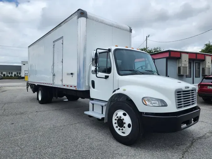 2018 FREIGHTLINER M2 106