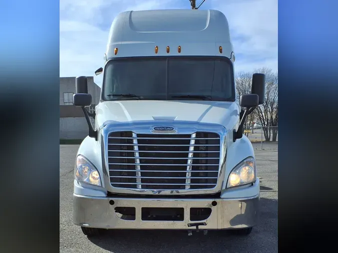 2020 FREIGHTLINER/MERCEDES CASCADIA 125