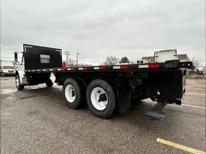 2017 FREIGHTLINER/MERCEDES M2 106