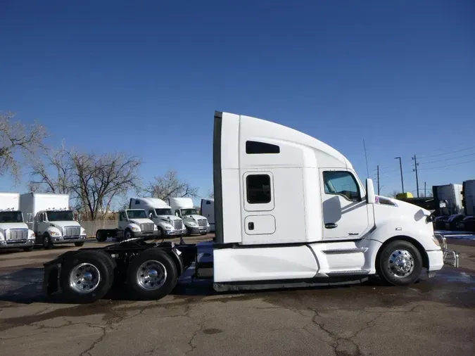 2021 Kenworth T680