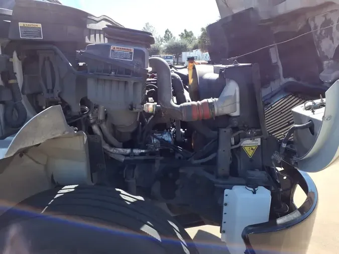 2018 NAVISTAR INTERNATIONAL 4300 LP