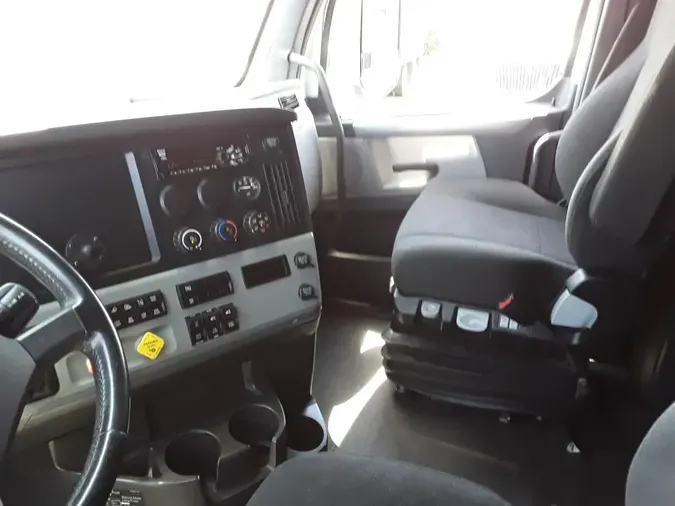 2020 FREIGHTLINER NEW CASCADIA PX12664