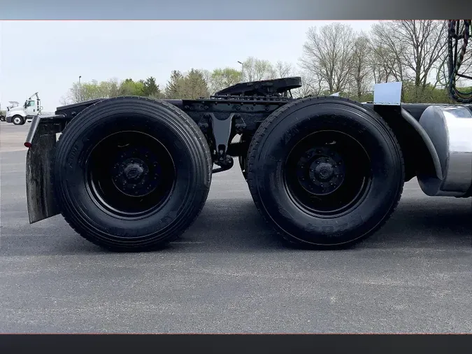 2019 INT LT625 6x4fe920fad0c9ad0991193495cb8931c31