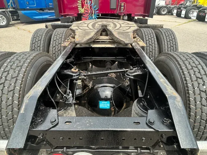 2022 Kenworth T680