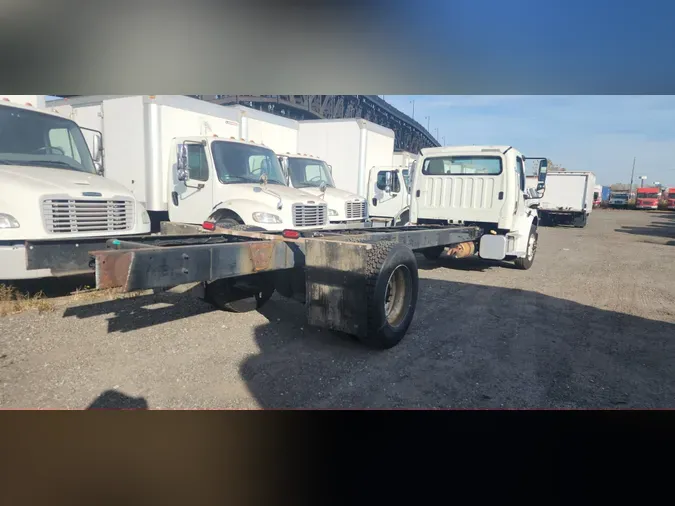 2019 FREIGHTLINER/MERCEDES M2 106