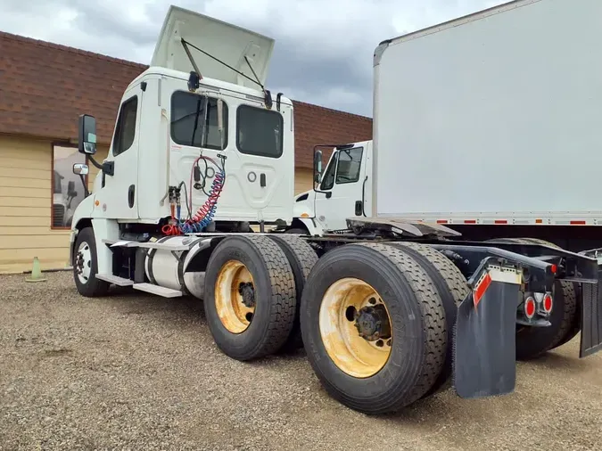 2018 FREIGHTLINER CASCADIA 125