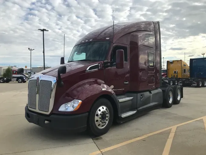 2021 Kenworth T680