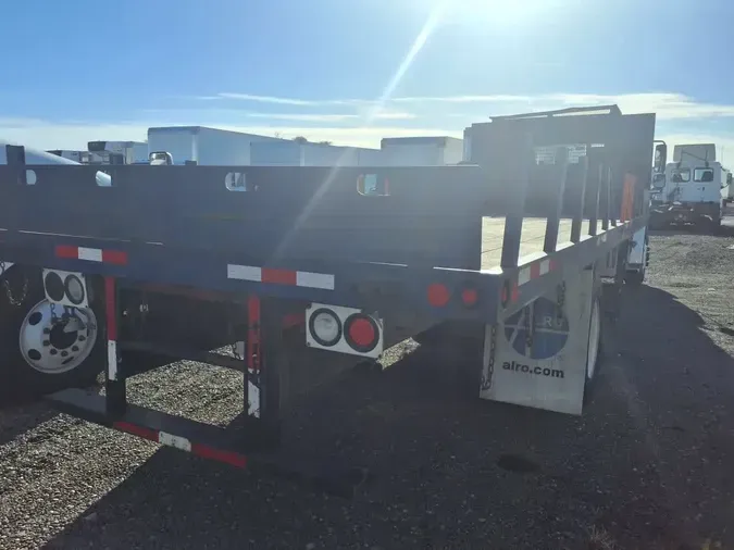 2018 FREIGHTLINER/MERCEDES M2 106