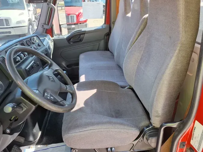 2020 NAVISTAR INTERNATIONAL MV607 (4X2)