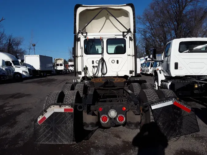 2019 FREIGHTLINER/MERCEDES NEW CASCADIA PX12664