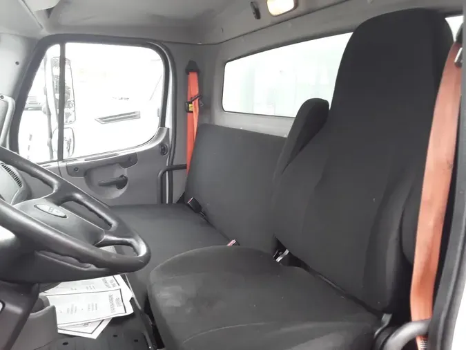2019 FREIGHTLINER/MERCEDES M2 106