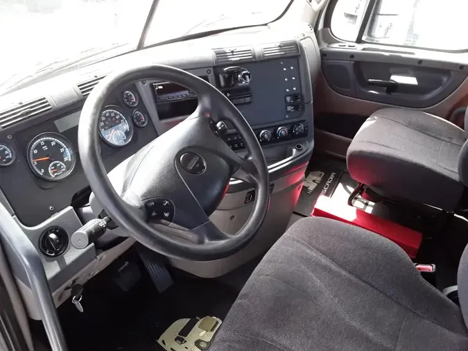 2019 FREIGHTLINER/MERCEDES CASCADIA 125