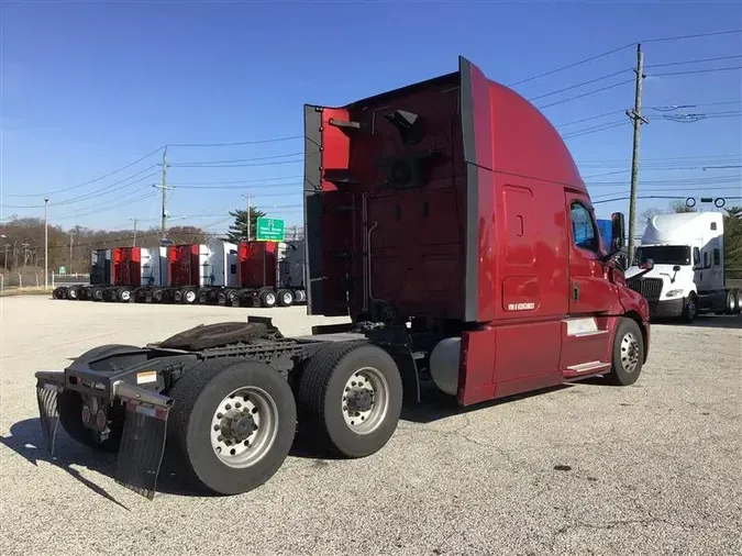 2019 FREIGHTLINER CA126